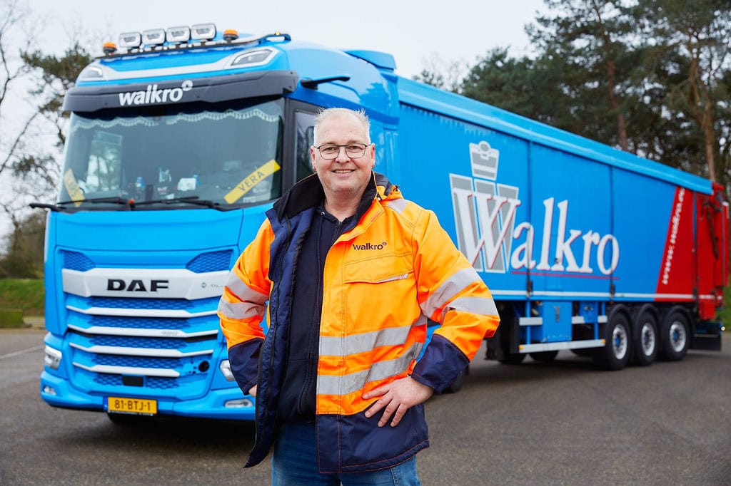 Rob, vrachtwagenchauffeur met Walkro vrachtwagen.